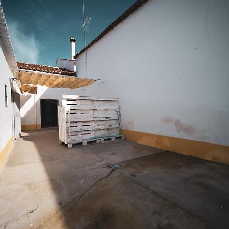 Alojamiento Rural Antigua Fragua El Real de la Jara Luaran gambar